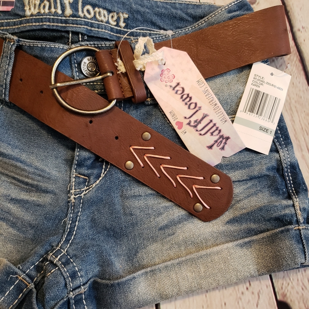 Wallflower Denim Shorty Shorts with Belt - Picture 3 of 6